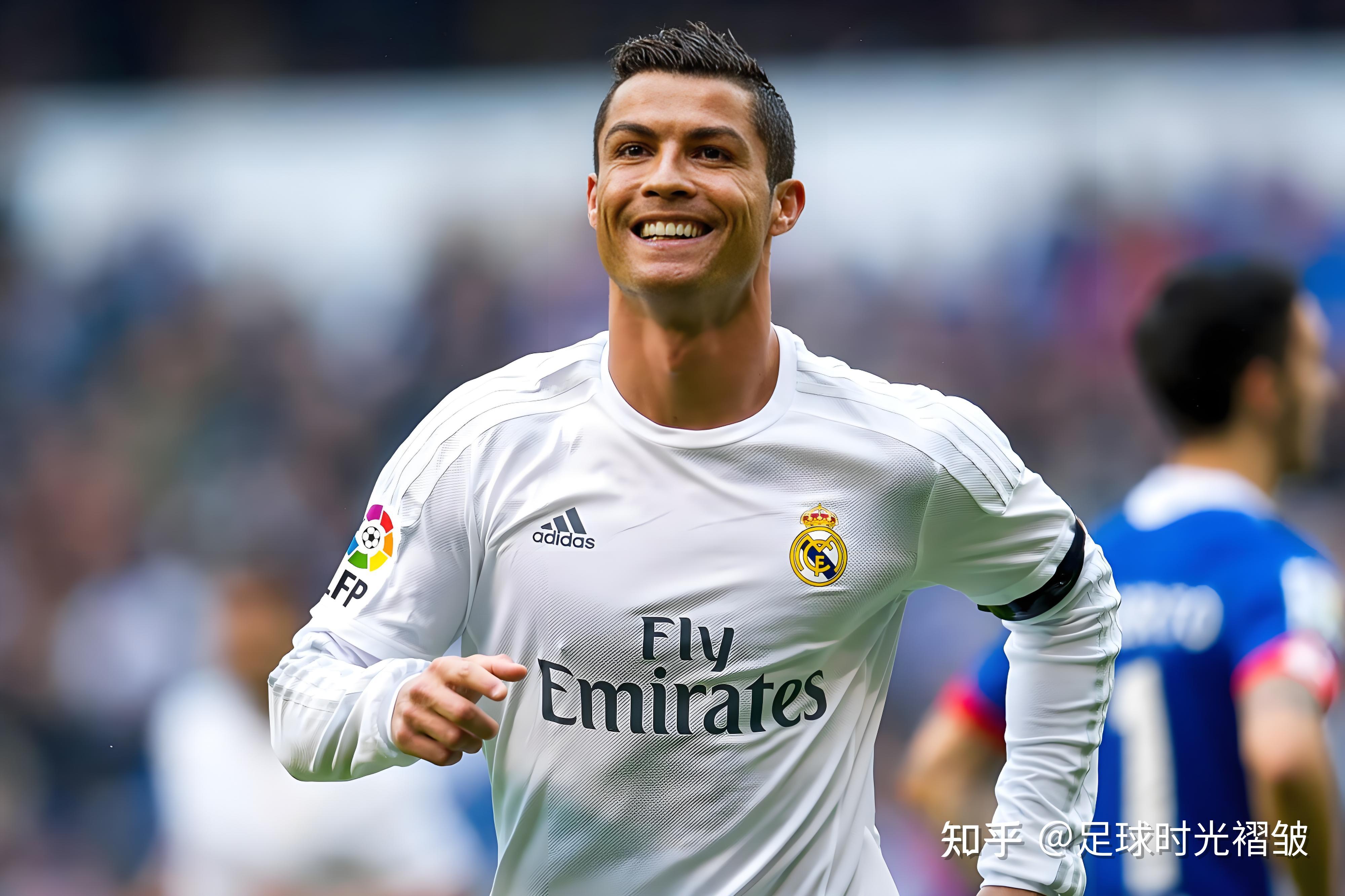 C罗迎来十二赛季出色发挥,皇家马德里观众热烈欢呼! C罗迎来十二赛季出色发挥,皇家马德里观众热烈欢呼!