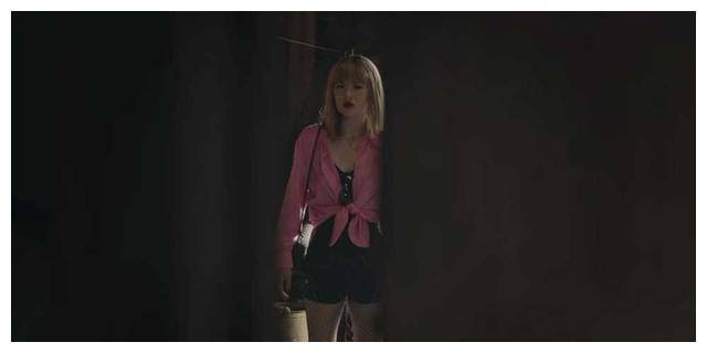 九游体育-Karsa重返赛场，持续失利首场状态出色，篮网观众沸腾！