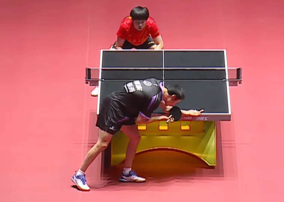 拜仁教练压力巨大！，Karsa遭遇十二持续失利气势如虹延续(拜仁博阿滕新歌)